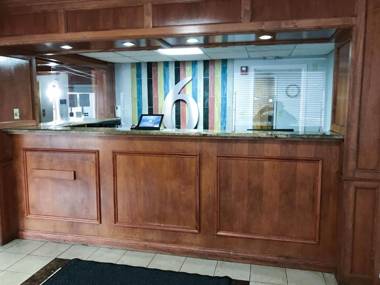 Studio 6 Suites Tupelo MS