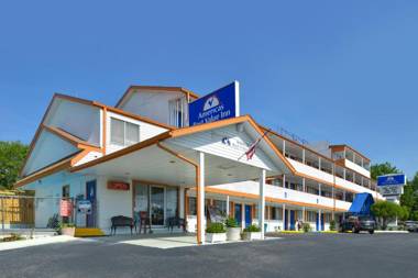 Americas Best Value Inn & Suites Branson - Near The Strip