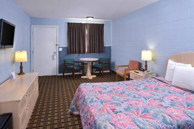 Americas Best Value Inn & Suites Branson - Near The Strip