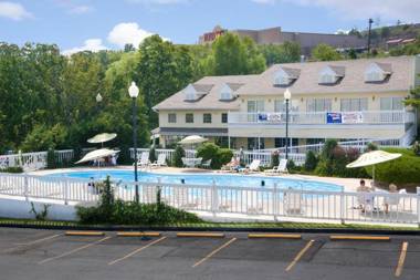 Honeysuckle Inn & Conference Center