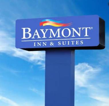 Baymont by Wyndham Hannibal