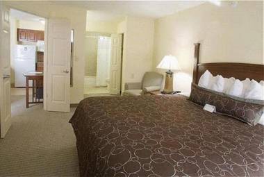 Staybridge Suites - Kansas City-Independence an IHG Hotel