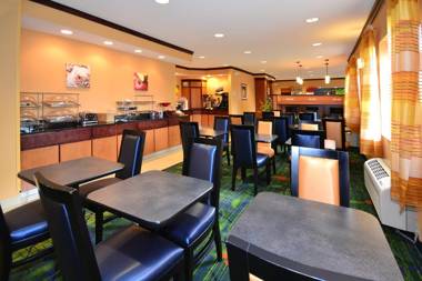 Fairfield Inn & Suites Jefferson City