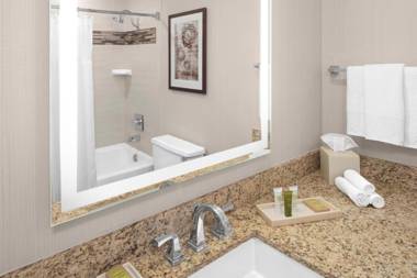 Hilton Kansas City Airport