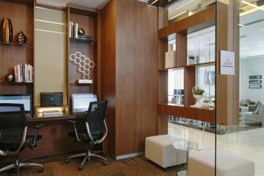 AC Hotel Kansas City Plaza