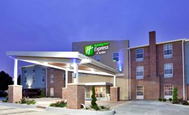 Holiday Inn Express Hotel & Suites North Kansas City an IHG Hotel