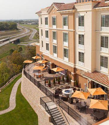 Courtyard Kansas City at Briarcliff