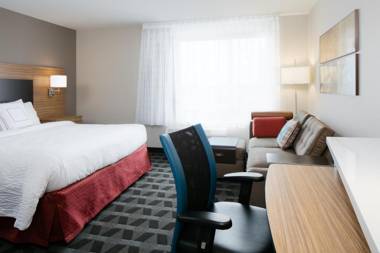 TownePlace Suites by Marriott Kansas City Airport