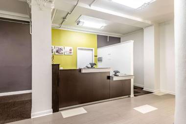 Quality Inn & Suites Kansas City Downtown