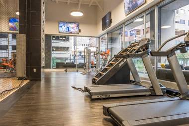 FRONTDESK Sky on Main Apts Downtown Kansas City
