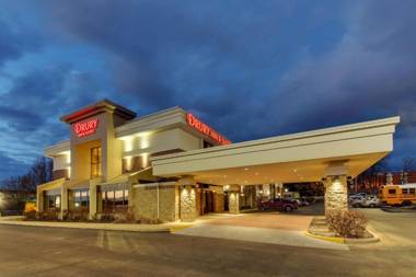 Drury Inn & Suites Poplar Bluff