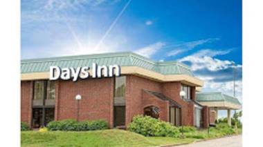 Days Inn by Wyndham Rolla