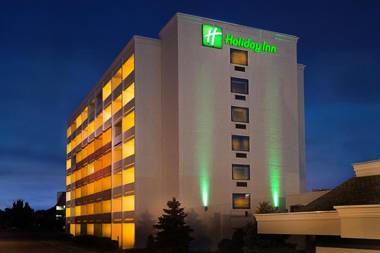 Holiday Inn St. Louis-Forest Park an IHG Hotel