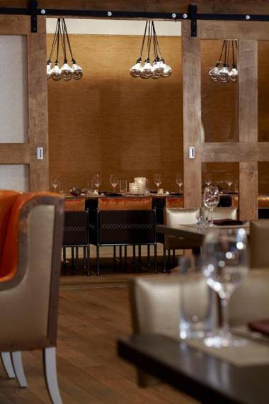 Renaissance St. Louis Airport Hotel