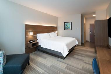 Holiday Inn Express & Suites - St Peters