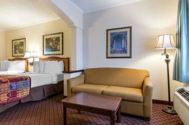 Arbor Suites Medical Mile