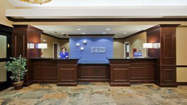 Holiday Inn Express and Suites Great Falls an IHG Hotel