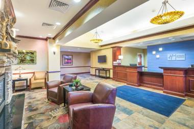 Holiday Inn Express and Suites Helena an IHG Hotel