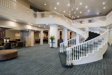 Delta Hotels by Marriott Helena Colonial