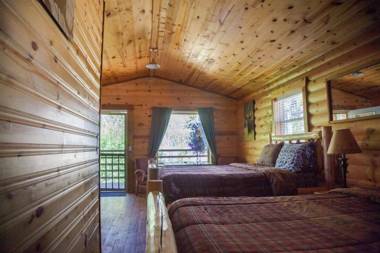 Summit Mountain Lodge and Steakhouse