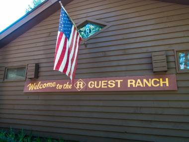 Diamond R Guest Ranch