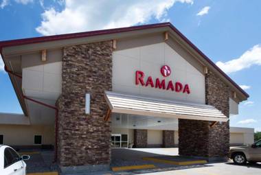 Ramada by Wyndham Columbus Hotel & Conference Center