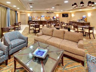 Holiday Inn Express Hotel & Suites Grand Island