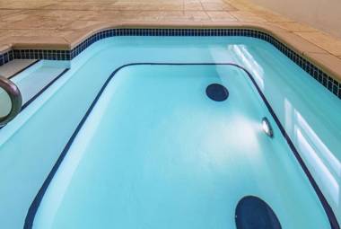 Hampton Inn South Heritage Park