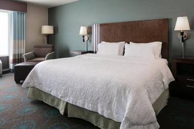 Hampton Inn and Suites - Lincoln Northeast