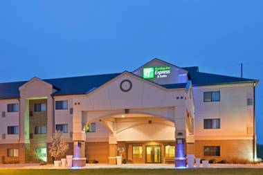 Holiday Inn Express Hotel & Suites Lincoln South an IHG Hotel