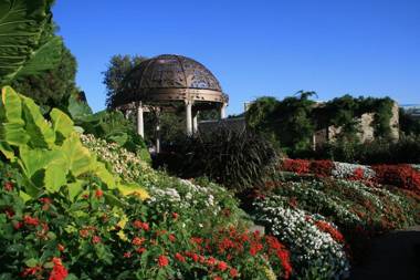 Holiday Inn Express & Suites Lincoln I - 80 an IHG Hotel