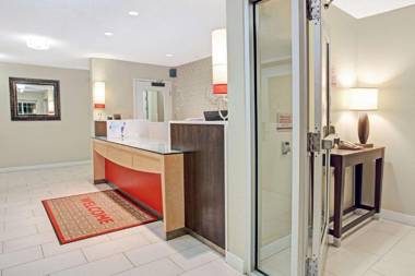 MainStay Suites Omaha Old Mill