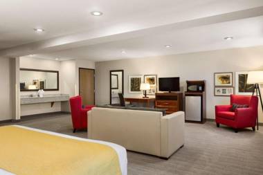 Country Inn & Suites by Radisson Sidney NE