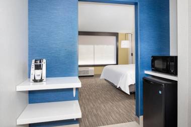 Holiday Inn Express & Suites - Ely an IHG Hotel