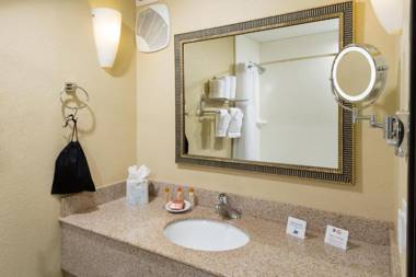 Best Western Plus Henderson Hotel