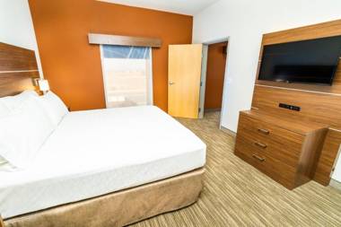 Holiday Inn Express & Suites Las Vegas SW Springvalley an IHG Hotel