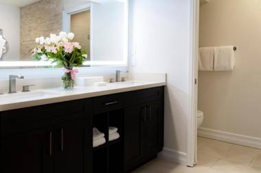 Westgate Flamingo Bay Resort