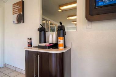 Motel 6-Las Vegas NV - I-15 Stadium