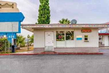 OYO Gateway Motel Las Vegas North Strip Fremont St Area