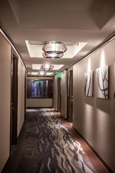 StripViewSuites at Vdara