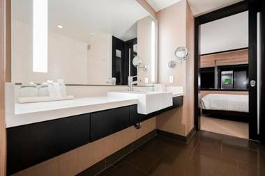 StripViewSuites at Vdara