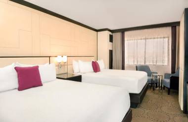 Harrah's Laughlin Beach Resort & Casino