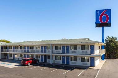 Motel 6-Reno NV - West