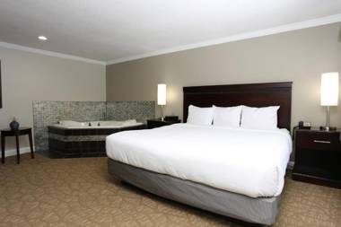 Golden Apple Inn