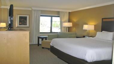 Holiday Inn Concord an IHG Hotel