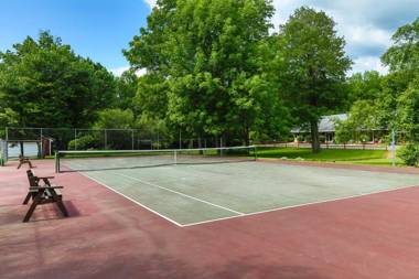 Woodwards White Mountain Resort BW Signature Collection