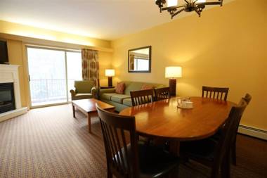 A Holiday Getaway at Pollard Brook Resort in Lincoln! - PB Dec 26th-Jan 2nd 2Hur