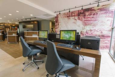 Courtyard by Marriott Nashua