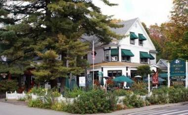 Woodstock Inn Station and Brewery