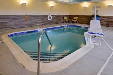 Fairfield Inn & Suites by Marriott Plymouth White Mountains